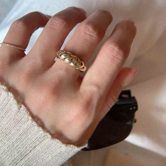 Giovanna Croissant Ring